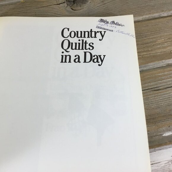 Country Quilts In A Day By Fran Roen Softcover Book 1991 - Picture 3 of 6